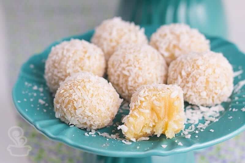 Docinho de Coco (Brazilian Coconut Truffles)